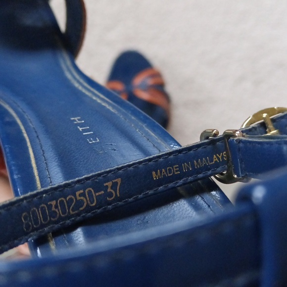 Charles & Keith Ankle Straps Navy and Tan Wedge Sandals - Picture 14 of 16